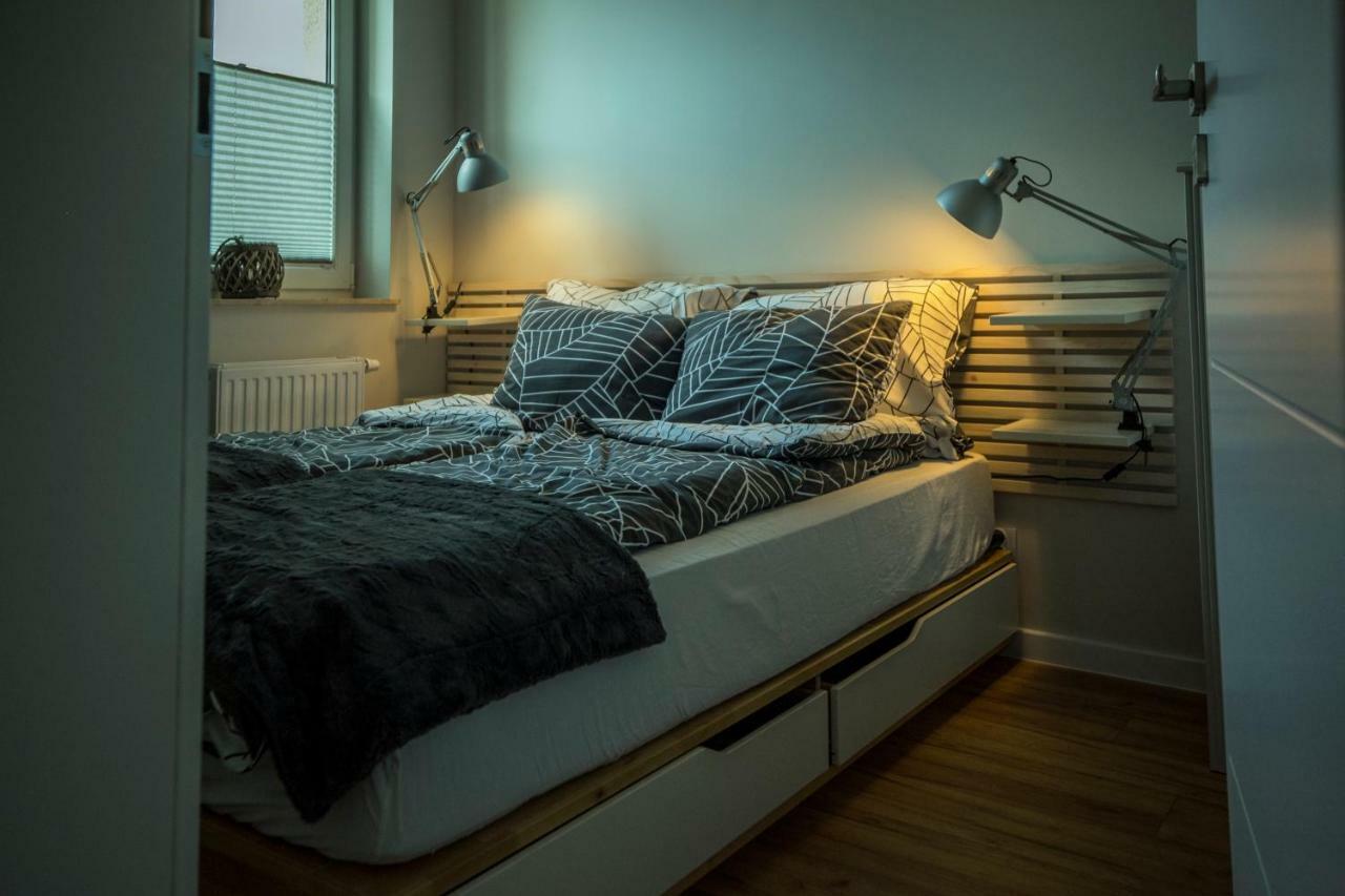 Przystan I Apartment โอสโตรดา ภายนอก รูปภาพ