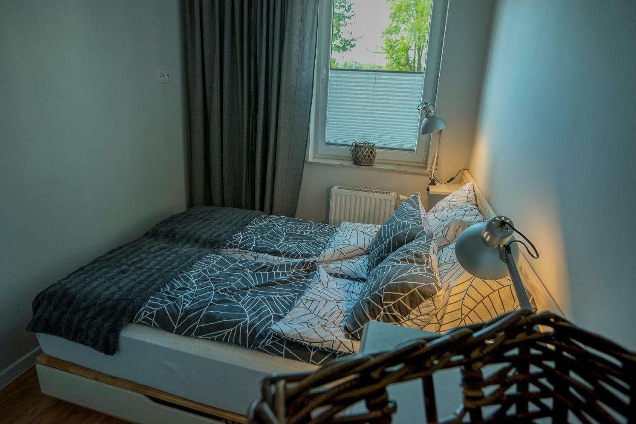 Przystan I Apartment โอสโตรดา ภายนอก รูปภาพ