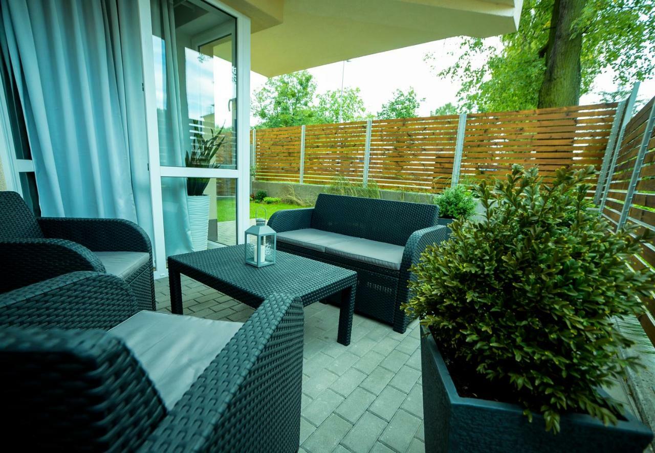 Przystan I Apartment โอสโตรดา ภายนอก รูปภาพ
