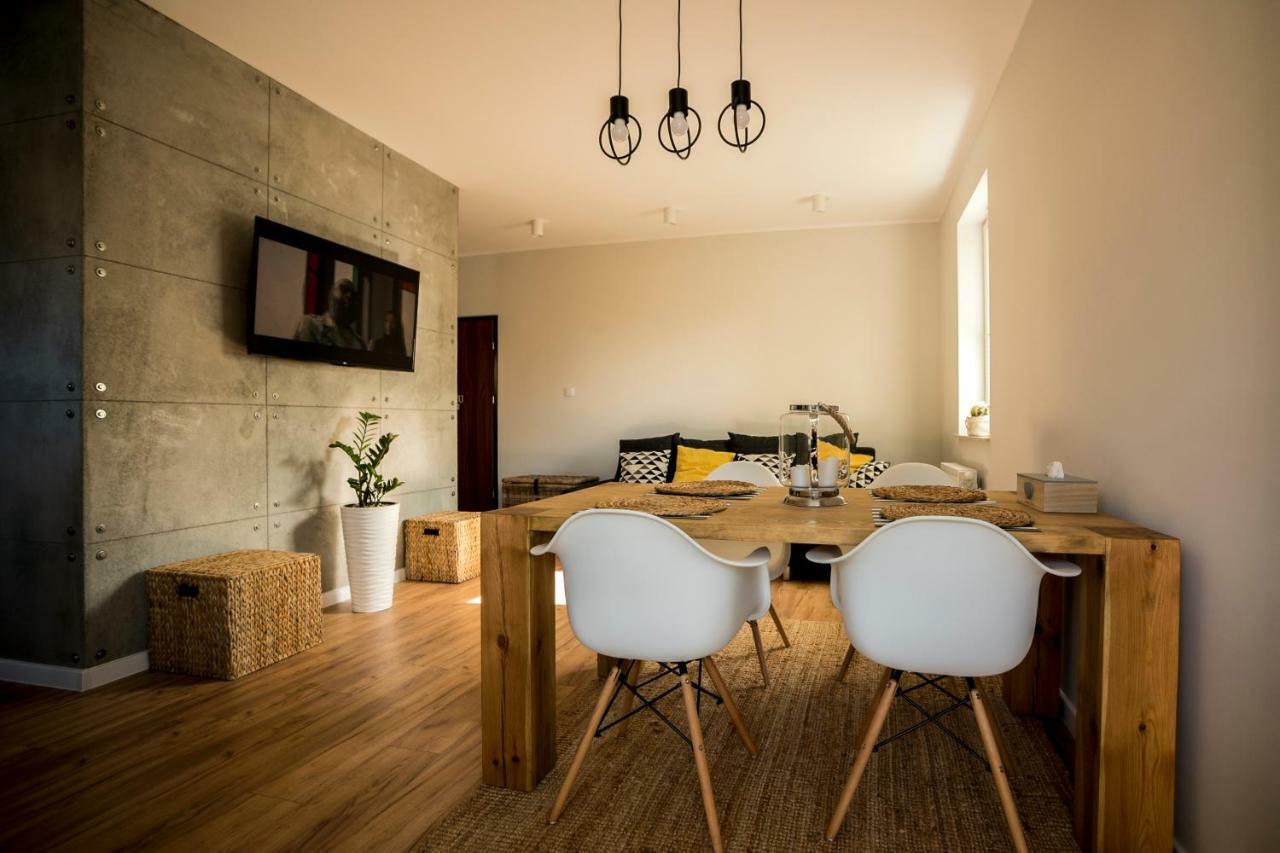 Przystan I Apartment โอสโตรดา ภายนอก รูปภาพ